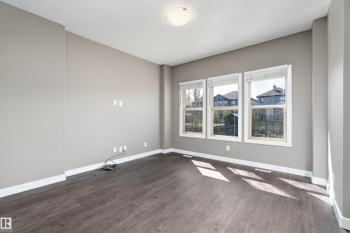 5 Gilmore Way, Spruce Grove, AB - Indoor Photo Showing Other Room