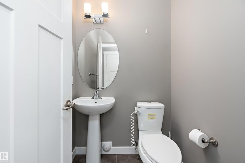 5 Gilmore Way, Spruce Grove, AB - Indoor Photo Showing Bathroom