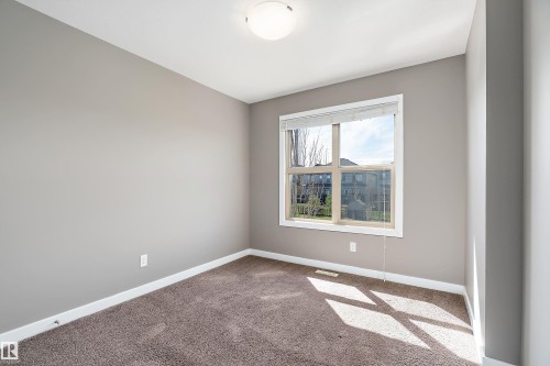 5 Gilmore Way, Spruce Grove, AB - Indoor Photo Showing Other Room