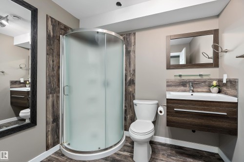 5 Gilmore Way, Spruce Grove, AB - Indoor Photo Showing Bathroom