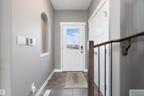 5 Gilmore Way, Spruce Grove, AB - Indoor Photo Showing Other Room