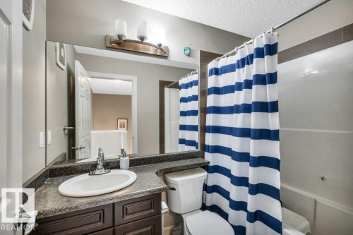 30 655 Tamarack Road, Edmonton, AB - Indoor Photo Showing Bathroom