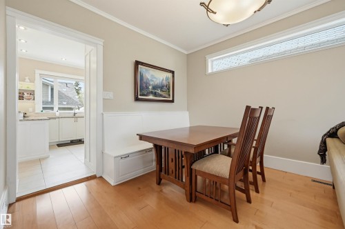 10813 74 Avenue, Edmonton, AB - Indoor Photo Showing Dining Room