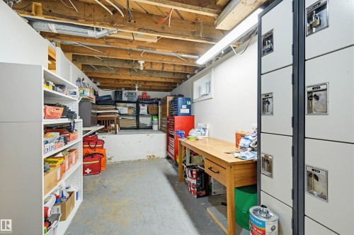 10813 74 Avenue, Edmonton, AB - Indoor