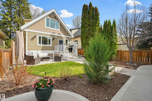 10813 74 Avenue, Edmonton, AB - Outdoor