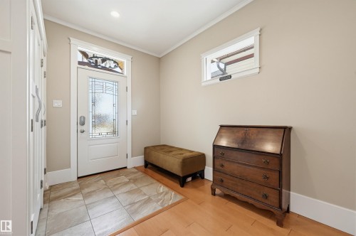 10813 74 Avenue, Edmonton, AB - Indoor Photo Showing Other Room
