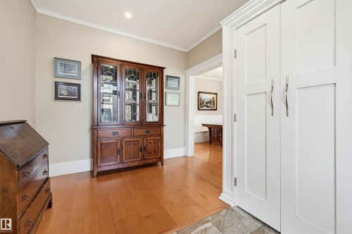 10813 74 Avenue, Edmonton, AB - Indoor Photo Showing Other Room