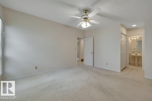 8808 41 Avenue, Edmonton, AB - Indoor Photo Showing Other Room