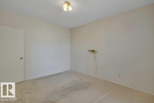 8808 41 Avenue, Edmonton, AB - Indoor Photo Showing Other Room
