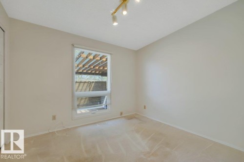 8808 41 Avenue, Edmonton, AB - Indoor Photo Showing Other Room