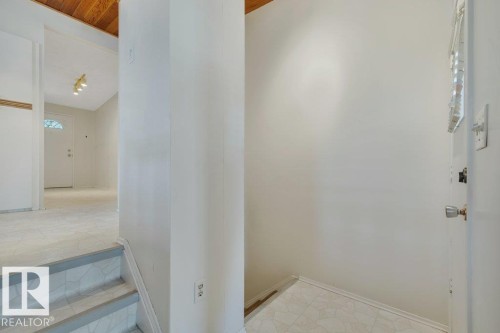 8808 41 Avenue, Edmonton, AB - Indoor Photo Showing Other Room