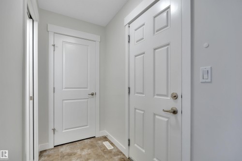 194 Sturtz Bend, Leduc, AB - Indoor Photo Showing Other Room