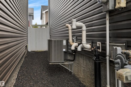 194 Sturtz Bend, Leduc, AB -  Photo Showing Other Room