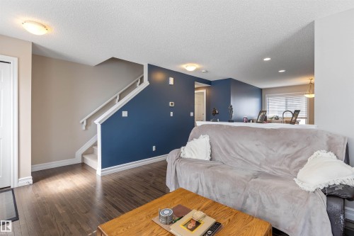 64 655 Tamarack Road, Edmonton, AB - Indoor Photo Showing Living Room