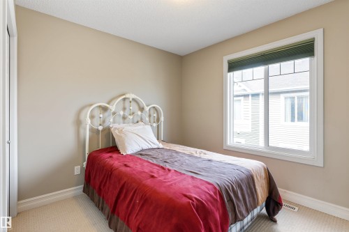 64 655 Tamarack Road, Edmonton, AB - Indoor Photo Showing Bedroom