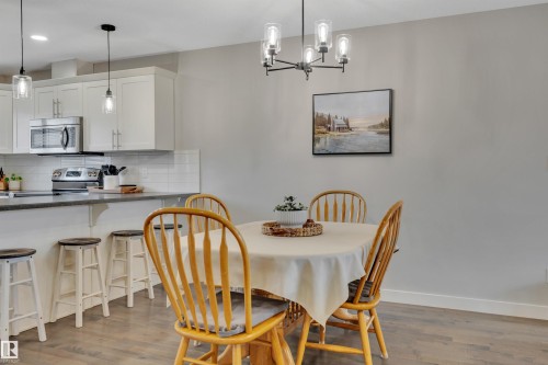 258 Robinson Drive, Leduc, AB - Indoor Photo Showing Dining Room