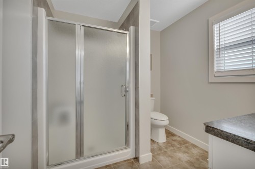 258 Robinson Drive, Leduc, AB - Indoor Photo Showing Bathroom