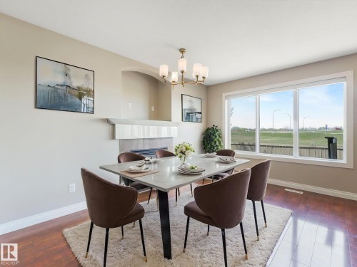 86 Meridian Loop Nw, Stony Plain, AB - Indoor Photo Showing Dining Room