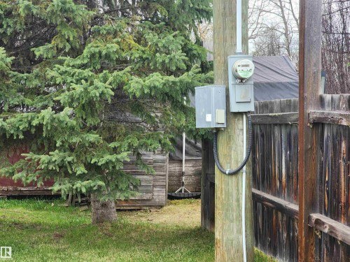 612 1 Avenue E, Rural Wetaskiwin County, AB 