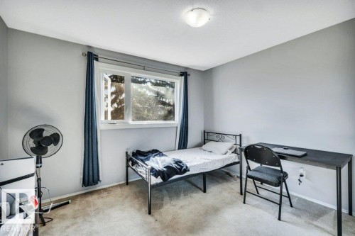 171 Royal Road, Edmonton, AB - Indoor