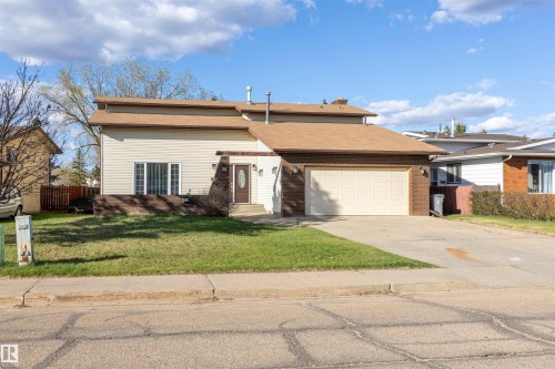 230 GRANDIN Drive  Morinville, AB T8R 1H7