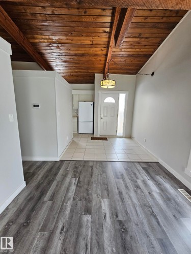 26 Northwoods Village, Edmonton, AB - Indoor Photo Showing Other Room