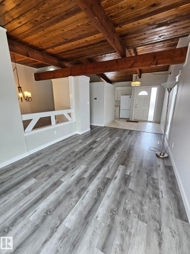 26 Northwoods Village, Edmonton, AB - Indoor