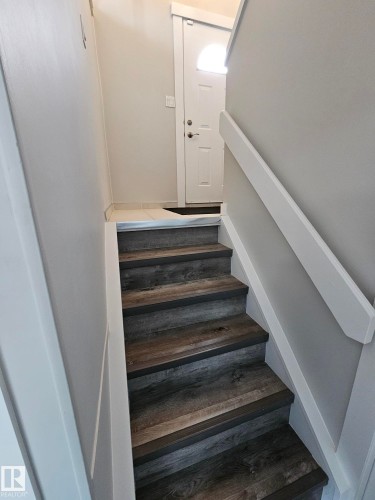 26 Northwoods Village, Edmonton, AB - Indoor Photo Showing Other Room