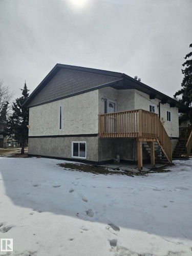 26 Northwoods Village, Edmonton, AB - Outdoor