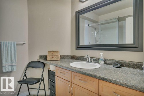 302 102A Bridgeport Crossing, Leduc, AB - Indoor Photo Showing Bathroom