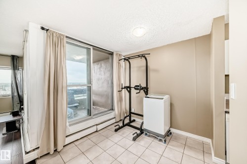 115 8735 165 Street, Edmonton, AB - Indoor