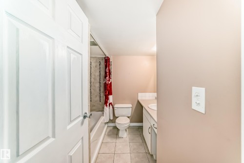 115 8735 165 Street, Edmonton, AB - Indoor Photo Showing Bathroom