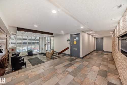 115 8735 165 Street, Edmonton, AB - Indoor Photo Showing Other Room