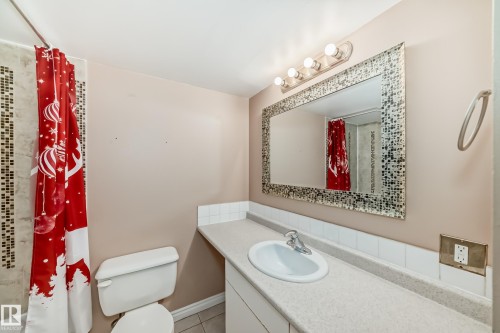115 8735 165 Street, Edmonton, AB - Indoor Photo Showing Bathroom