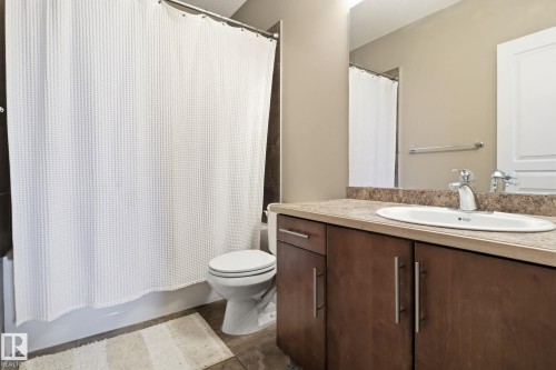 330 10531 117 Street, Edmonton, AB - Indoor Photo Showing Bathroom
