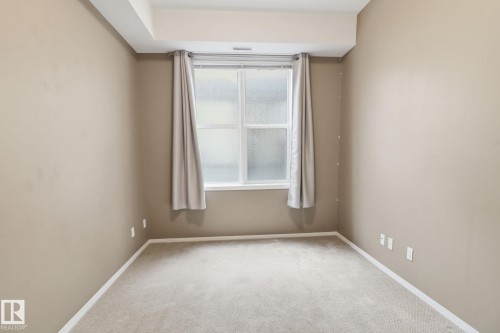 330 10531 117 Street, Edmonton, AB - Indoor Photo Showing Other Room