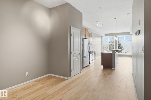 330 10531 117 Street, Edmonton, AB - Indoor Photo Showing Other Room