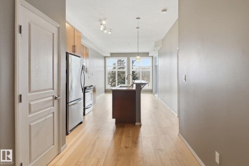 330 10531 117 Street, Edmonton, AB - Indoor Photo Showing Other Room