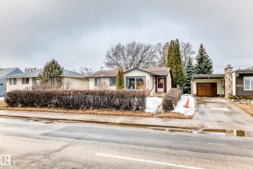 10928 149 Street, Edmonton, AB - Outdoor With Facade
