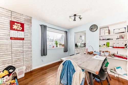 10928 149 Street, Edmonton, AB - Indoor