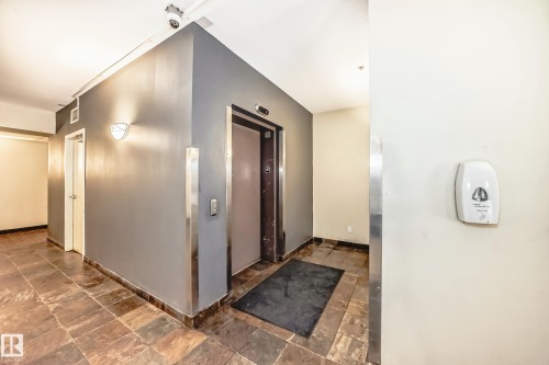 207 4316 139 Avenue, Edmonton, AB - Indoor Photo Showing Other Room