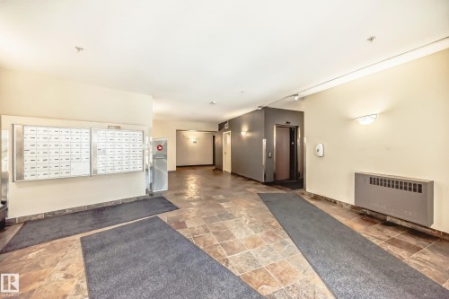 207 4316 139 Avenue, Edmonton, AB - Indoor Photo Showing Other Room