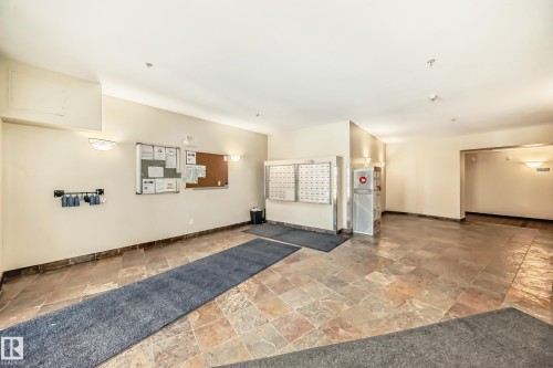 207 4316 139 Avenue, Edmonton, AB - Indoor Photo Showing Other Room