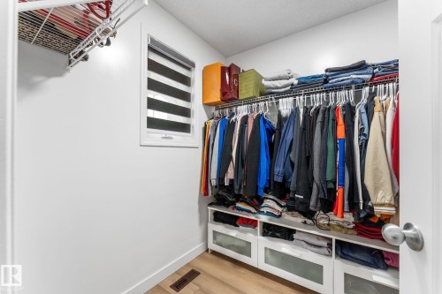 802 Mcleod Avenue, Spruce Grove, AB - Indoor With Storage