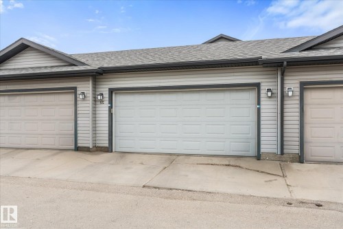 802 Mcleod Avenue, Spruce Grove, AB - Outdoor With Exterior