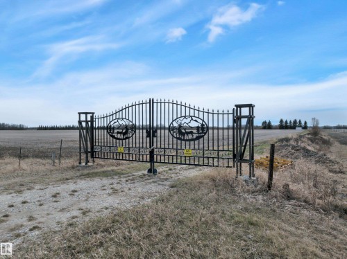 Hwy 44 Twp Rd 541, Rural Sturgeon County, AB 