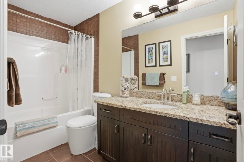 10 Verona Crescent, Spruce Grove, AB - Indoor Photo Showing Bathroom