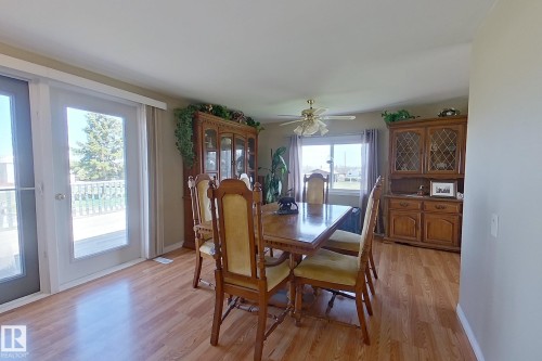 1308 Twp Rd 570, Rural Barrhead County, AB - Indoor Photo Showing Dining Room