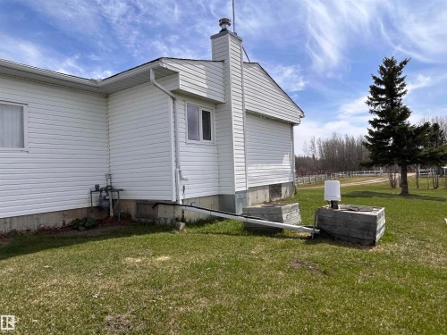 1308 Twp Rd 570, Rural Barrhead County, AB - Outdoor