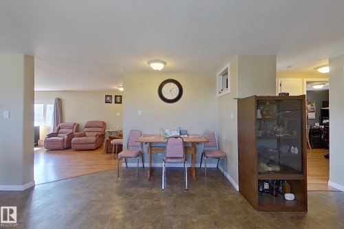 1308 Twp Rd 570, Rural Barrhead County, AB - Indoor Photo Showing Living Room